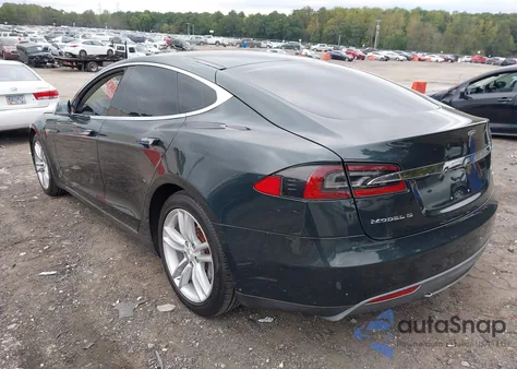 2014 Tesla Model S P85 z USA, uszkodzony, nr VIN 5YJSA1H1XEFP37336